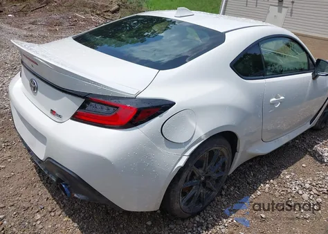 2023 Toyota Gr86 Premium z USA, uszkodzony, nr VIN JF1ZNBE13P9766628